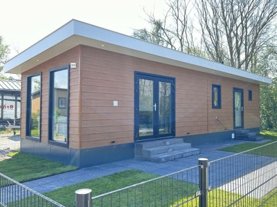 Chalet Vakantiepark de Zeeuwse Parel - Parkzicht in Scherpenisse - Chalet