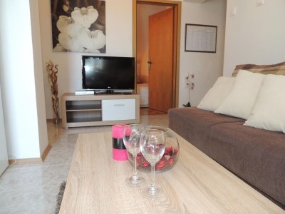 Apartment One bedroom apartment with terrace and sea view Malinska, Krk A-20370-a - Outdoor photo 13