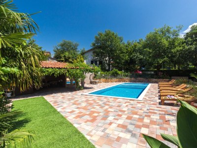 Apartment One bedroom apartment with terrace Malinska, Krk A-20370-d - Outdoor photo 3