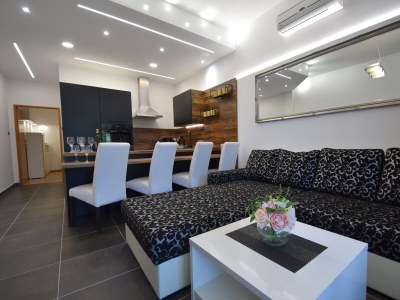 Apartment One bedroom apartment with terrace Malinska, Krk A-20370-d - Outdoor photo 12