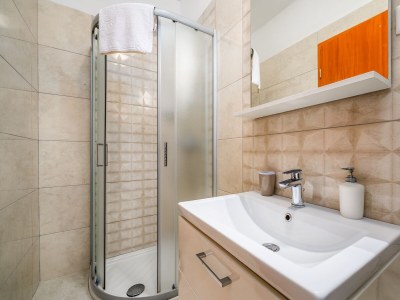 Apartment Two bedroom apartment with balcony and sea view Drenje, Labin A-22992-b - Outdoor photo 41