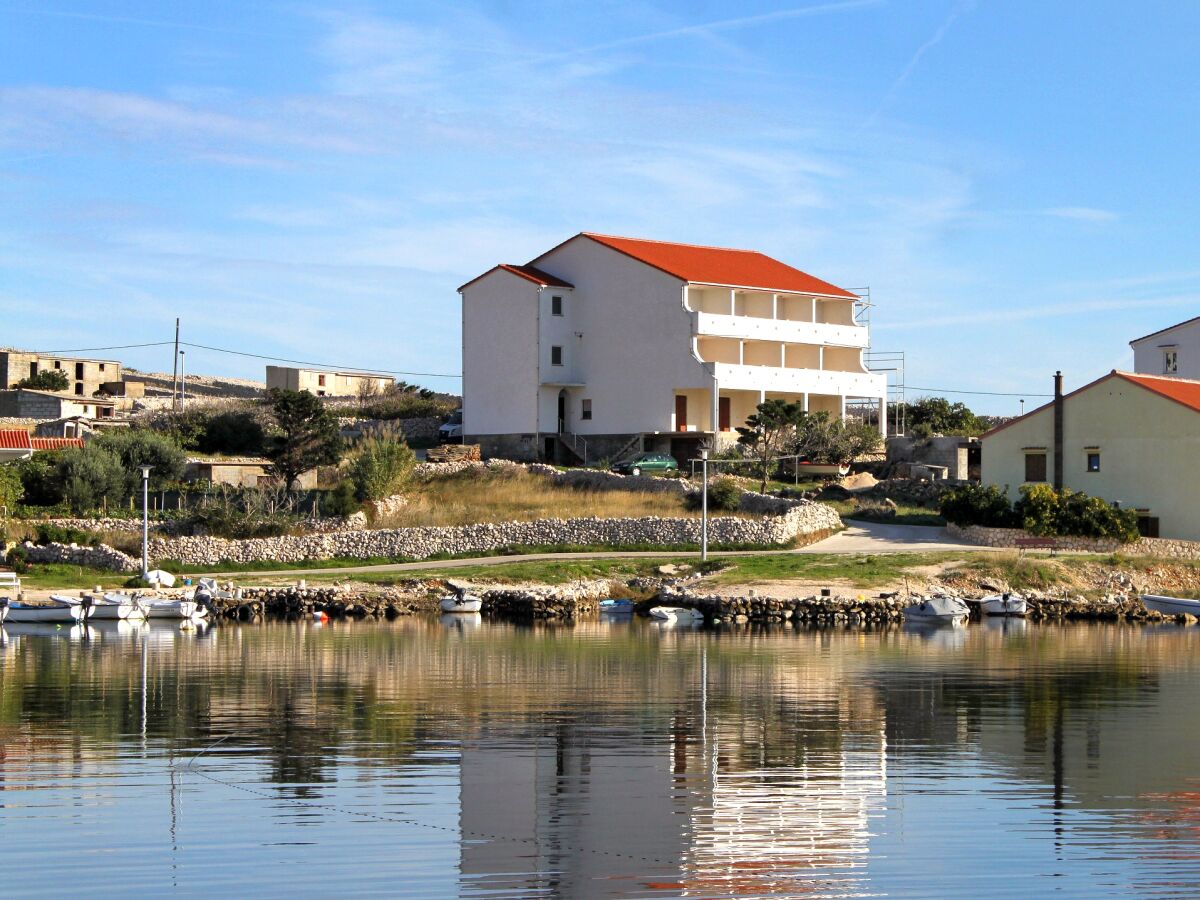 Apartment One bedroom apartment near beach Kustići, Pag A-4087-b - Outdoor photo 2