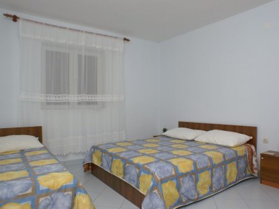 Apartment One bedroom apartment near beach Kustići, Pag A-4087-d - Outdoor photo 11
