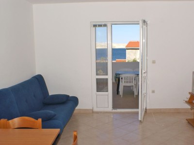 Apartment One bedroom apartment near beach Kustići, Pag A-4087-e - Outdoor photo 7