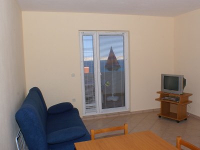 Apartment One bedroom apartment near beach Kustići, Pag A-4087-f - Outdoor photo 7