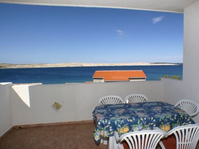 Apartment One bedroom apartment near beach Kustići, Pag A-4087-h in Zubovici - Apartment