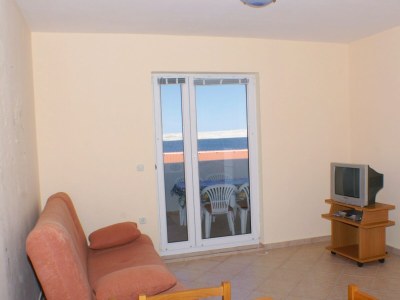 Apartment One bedroom apartment near beach Kustići, Pag A-4087-h - Outdoor photo 7
