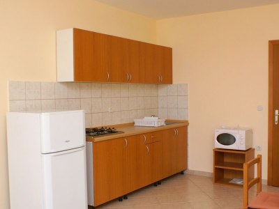 Apartment One bedroom apartment near beach Kustići, Pag A-4087-h - Outdoor photo 9
