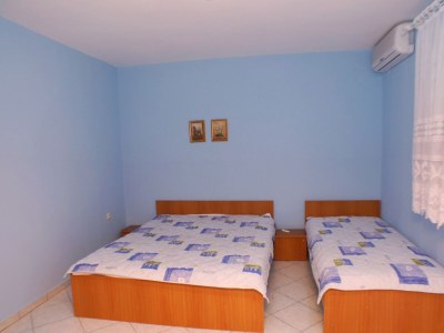 Apartment One bedroom apartment near beach Kustići, Pag A-4087-h - Outdoor photo 10