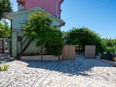 Holiday house Four-bedroom house with terrace Krnica, Marčana K-24375 - Outdoor photo 15
