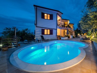 Apartment Two bedroom apartment with terrace and sea view Drenje, Labin A-22999-b - Outdoor photo 7