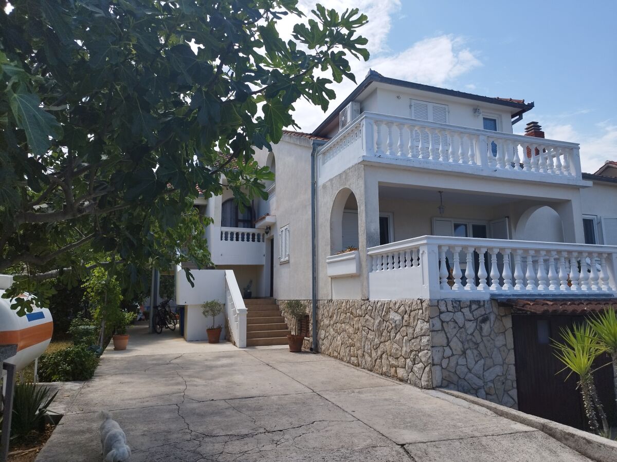 Apartment One bedroom apartment with terrace and sea view Tkon, Pašman A-6221-b - Outdoor photo 5