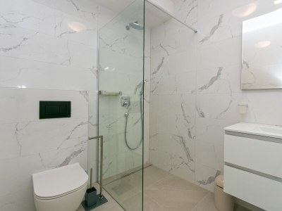 Apartment One bedroom apartment near beach Brela, Makarska A-6007-g - Outdoor photo 12