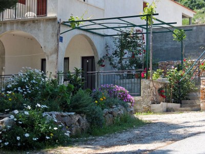 Apartment One bedroom apartment with terrace Cove Saplunara, Mljet A-4923-b - Outdoor photo 4