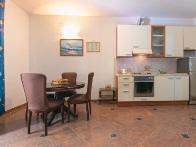 Apartment Studio flat near beach Brela, Makarska AS-6007-a - Outdoor photo 13