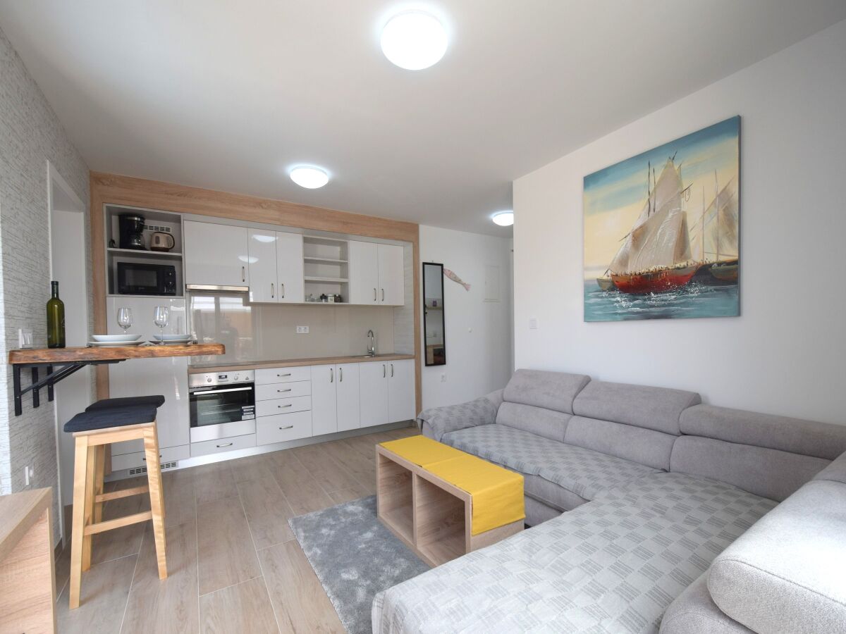 Apartment One bedroom apartment with terrace Vantačići, Krk A-19387-a - Outdoor photo 5