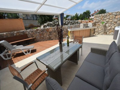 Apartment One bedroom apartment with terrace Vantačići, Krk A-19387-a - Outdoor photo 17