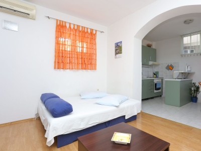 Apartment One bedroom apartment with terrace Baška Voda, Makarska A-21774-a - Outdoor photo 14