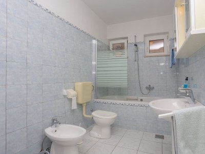 Apartment One bedroom apartment with terrace Baška Voda, Makarska A-21774-a - Outdoor photo 20