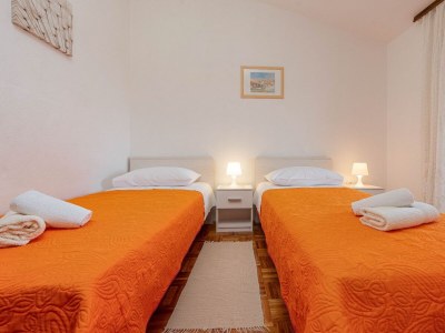 Apartment Two bedroom apartment with balcony and sea view Kožino, Zadar A-5749-b - Outdoor photo 16