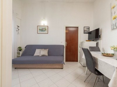 Apartment One bedroom apartment with balcony and sea view Kožino, Zadar A-5749-d - Outdoor photo 11