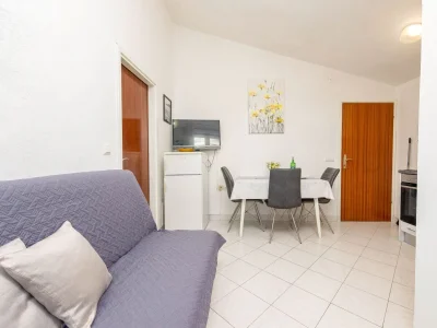 Apartment One bedroom apartment with balcony and sea view Kožino, Zadar A-5749-d - Outdoor photo 12