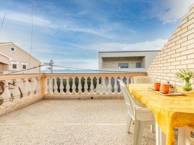 Apartment One bedroom apartment with terrace and sea view Kožino, Zadar A-5749-c in Petrčane - Apartment