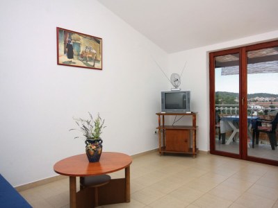 Apartment One bedroom apartment with terrace Jezera, Murter A-5109-b - Outdoor photo 15