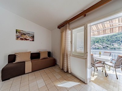 Apartment One bedroom apartment with terrace and sea view Brna, Korčula A-10057-c - Outdoor photo 17