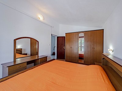 Apartment One bedroom apartment with terrace and sea view Brna, Korčula A-10057-c - Outdoor photo 24