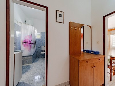 Apartment One bedroom apartment with terrace and sea view Brna, Korčula A-10057-c - Outdoor photo 26