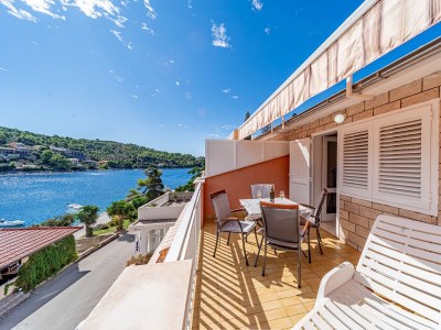 Apartment One bedroom apartment with terrace and sea view Brna, Korčula A-10057-c - Outdoor photo 28