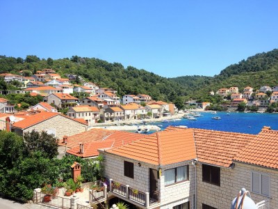 Apartment One bedroom apartment with terrace and sea view Brna, Korčula A-10057-c - Outdoor photo 34