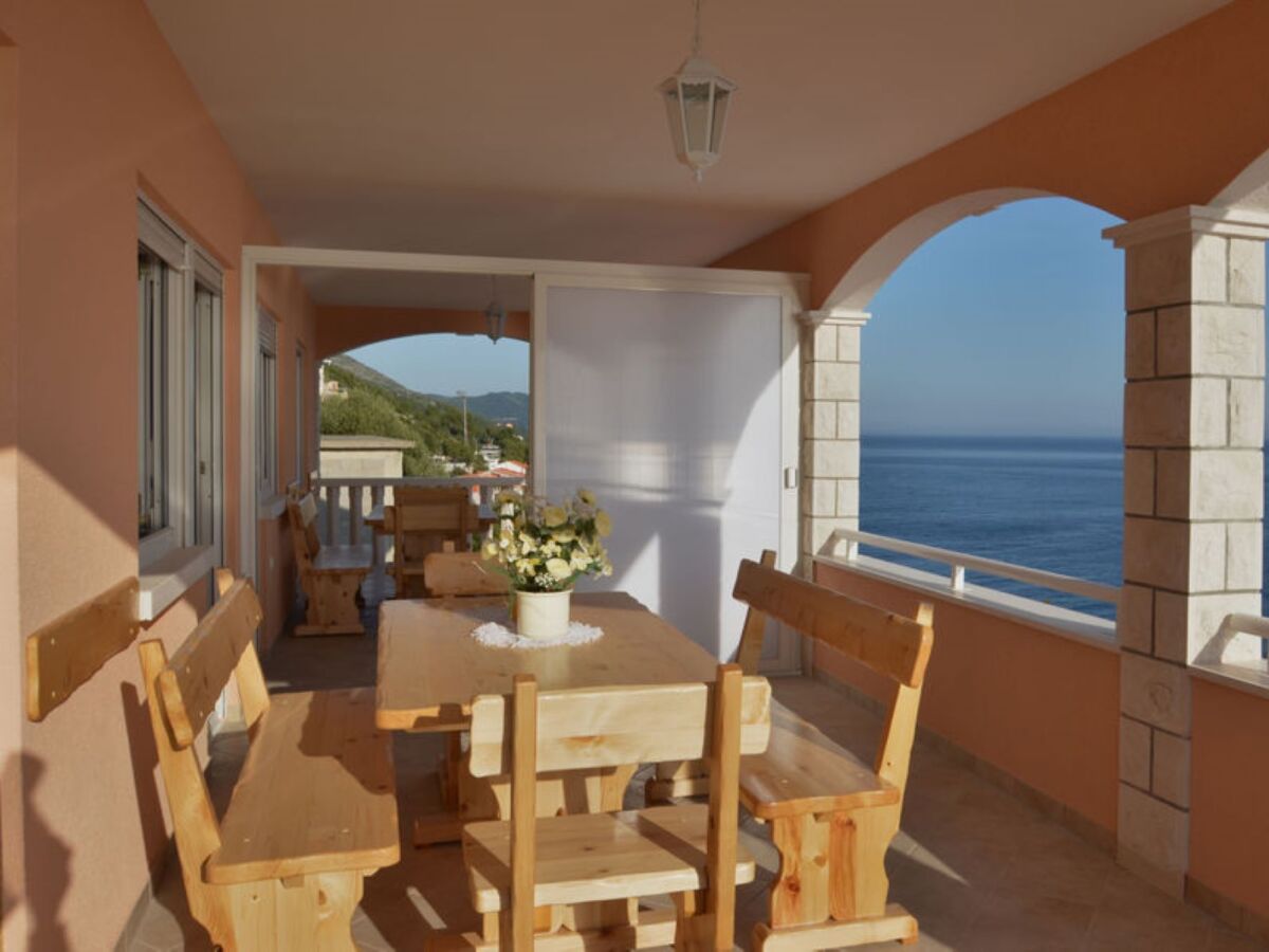 Apartment Two bedroom apartment near beach Prižba, Korčula A-23712-c