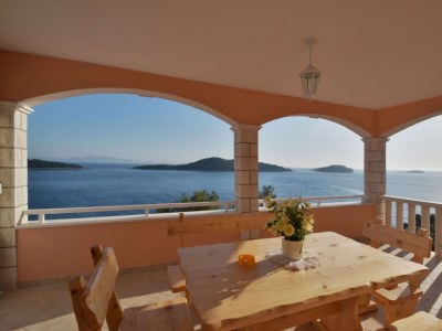 Apartment Two bedroom apartment near beach Prižba, Korčula A-23712-c - Outdoor photo 18