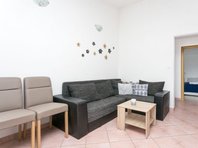 Apartment Three bedroom apartment with terrace and sea view Kaštel Štafilić, Kaštela A-20843-a - Outdoor photo 19