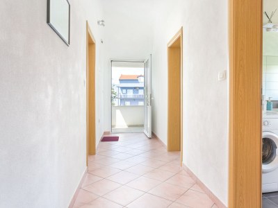 Apartment Three bedroom apartment with terrace and sea view Kaštel Štafilić, Kaštela A-20843-a - Outdoor photo 34