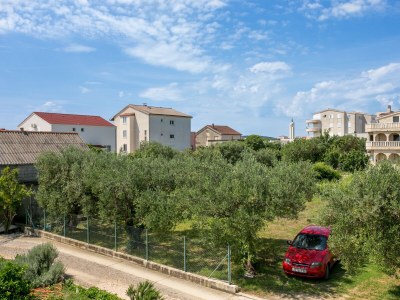 Apartment Three bedroom apartment with terrace and sea view Kaštel Štafilić, Kaštela A-20843-a - Outdoor photo 42
