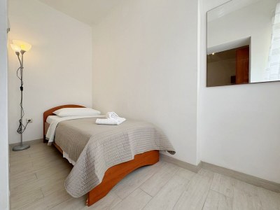 Apartment One bedroom apartment near beach Šilo, Krk A-18704-c - Outdoor photo 19