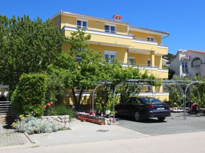 Apartment Two bedroom apartment with terrace Baška, Krk A-18716-d in Baška - Apartment