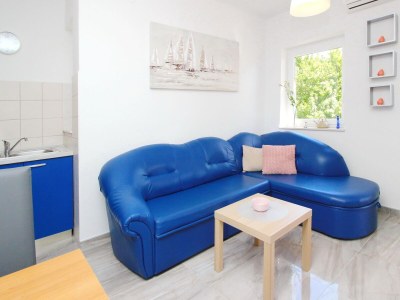 Apartment Two bedroom apartment with terrace Baška, Krk A-18716-d - Outdoor photo 5