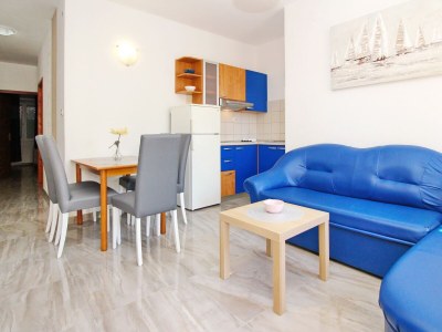 Apartment Two bedroom apartment with terrace Baška, Krk A-18716-d - Outdoor photo 6