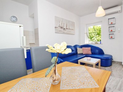 Apartment Two bedroom apartment with terrace Baška, Krk A-18716-d - Outdoor photo 9