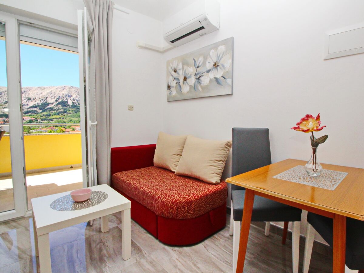 Apartment One bedroom apartment with terrace and sea view Baška, Krk A-18716-f - Outdoor photo 4