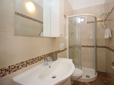 Apartment One bedroom apartment with terrace and sea view Baška, Krk A-18716-f - Outdoor photo 11