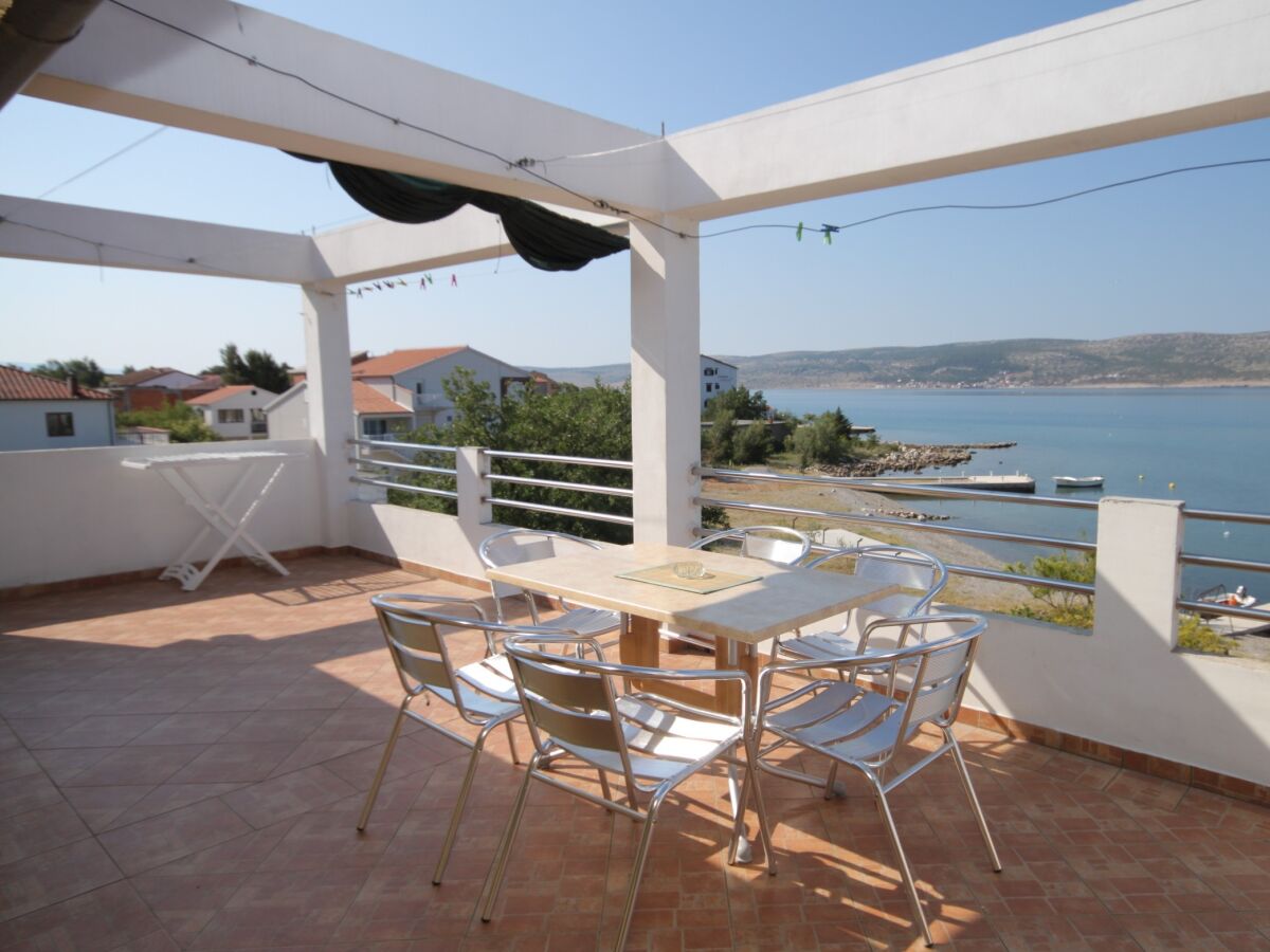 Apartment Two bedroom apartment near beach Seline, Paklenica A-6528-c
