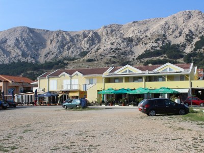 Apartment One bedroom apartment with terrace Baška, Krk A-18807-a - Outdoor photo 5