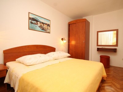 Apartment Two bedroom apartment with terrace Mali Lošinj, Lošinj A-8024-a - Outdoor photo 12