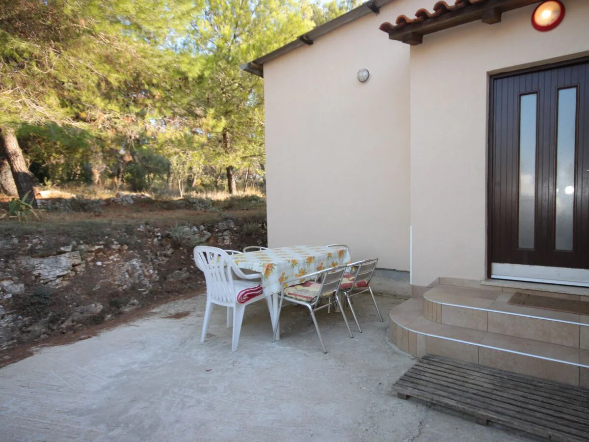 Apartment One bedroom apartment with terrace Pomer, Medulin A-7294-a