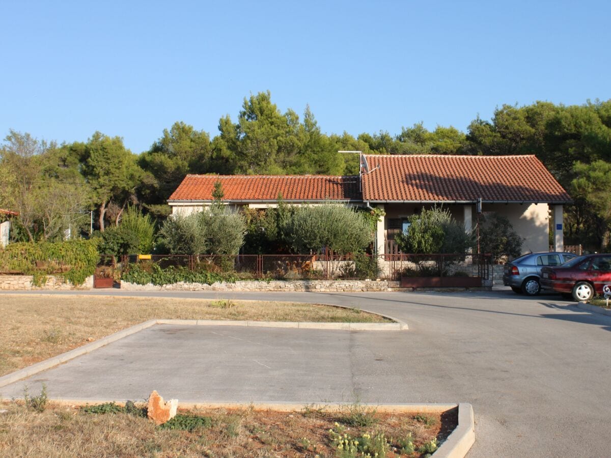 Apartment One bedroom apartment with terrace Pomer, Medulin A-7294-c - Outdoor photo 3